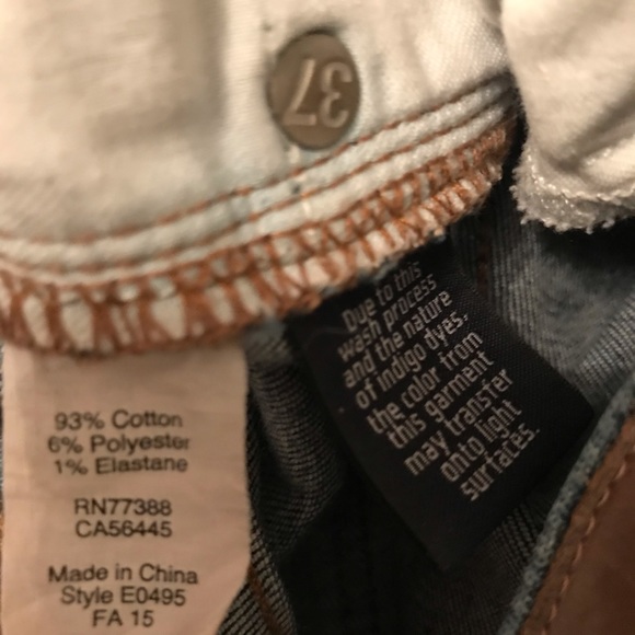 Madewell Skinny Jeans - Picture 9 of 13